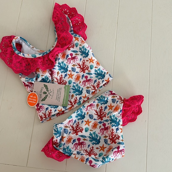 NWT Oaks Apparel Swimsuit - Picture 6 of 6